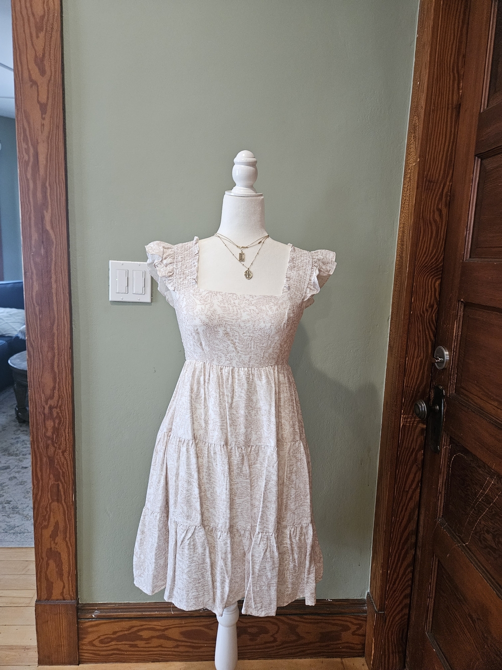 Women's Cream Tiered Square-Neck Midi Dress with Ruffle Sleeves